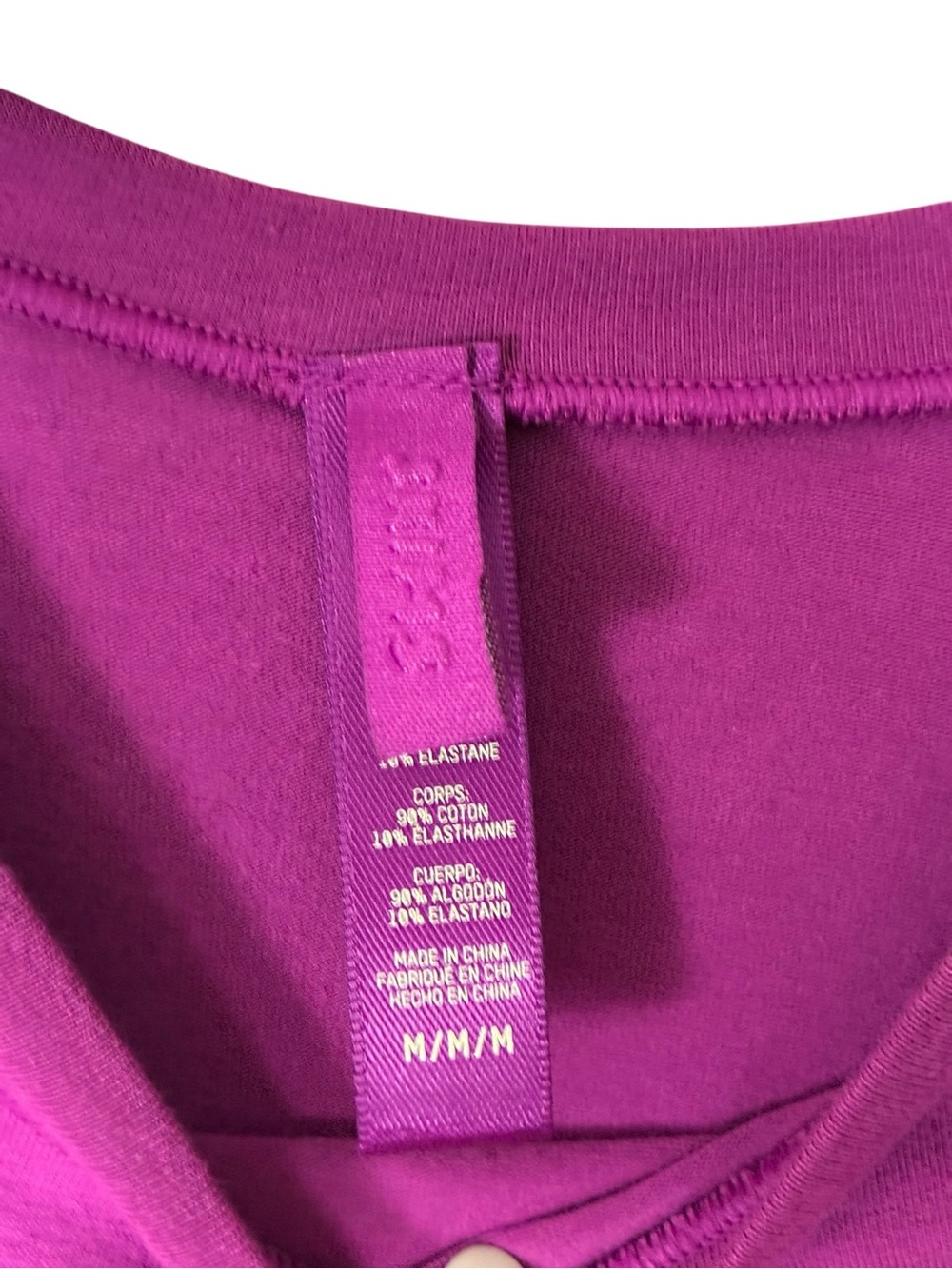 SKIMS | LIKE NEW buttery soft crew neck stretch t-shirt in lollipop size medium - Picture 3 of 13